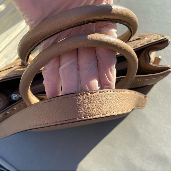 Michael Kors Hamilton East West Beige Leather Satchel Chain Strap Tote - Picture 12 of 16